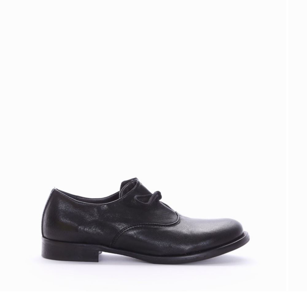 Pawelk's Women's Black Slip-on Leather Shoes